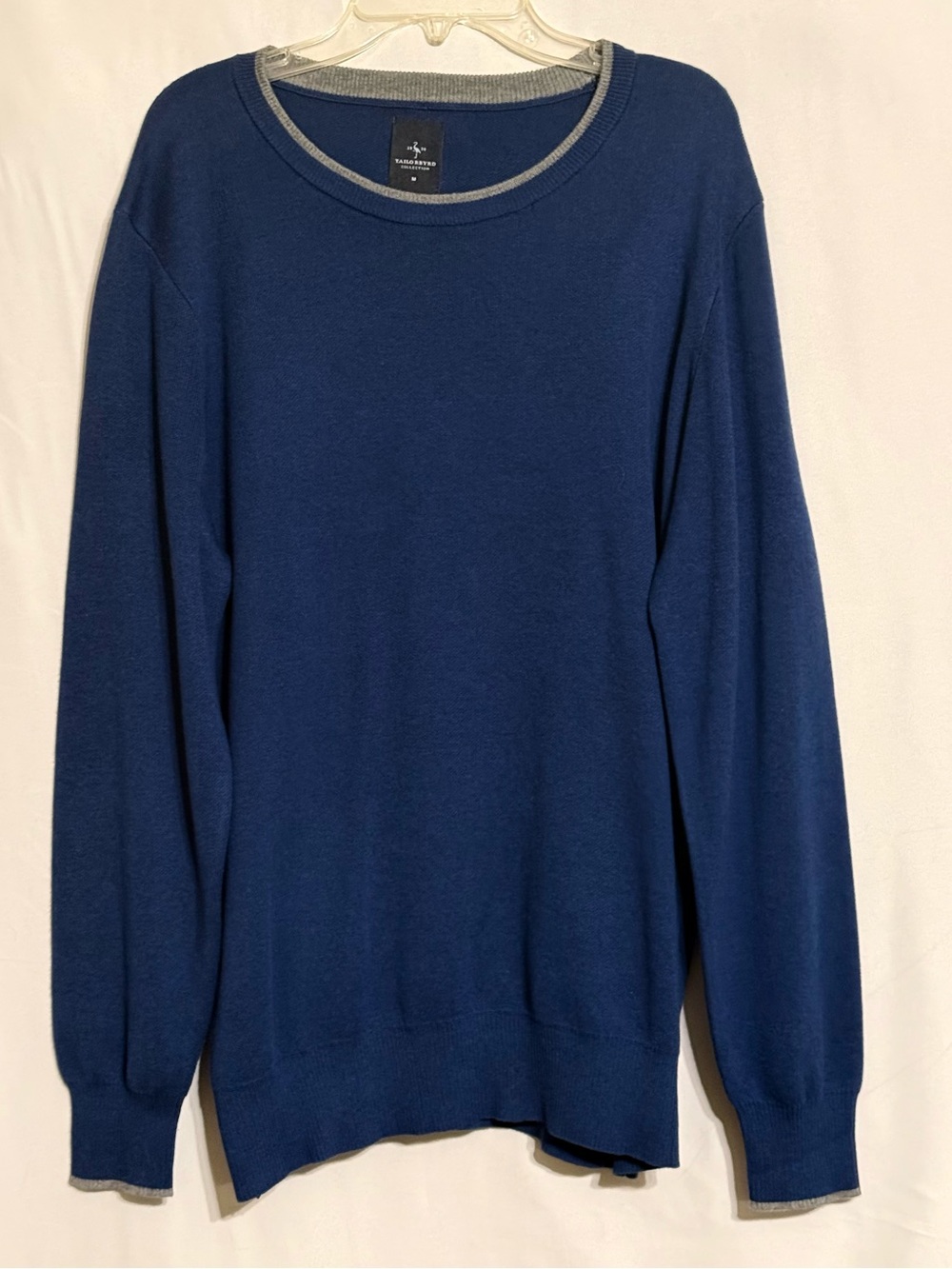 NWT Tailorbyrd Navy Blue Crewneck Sweater Size Small